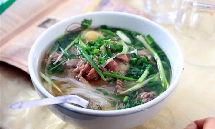 Local noodle soup designated as national intangible cultural heritage 