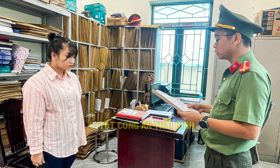 Bắt người phụ nữ ở Thái Bình chiếm đoạt hơn 1,6 tỷ đồng tiền bảo hiểm nhân thọ
