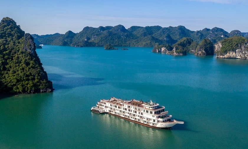 Cruising in Ha Long Bay among 25 world's most exciting experience