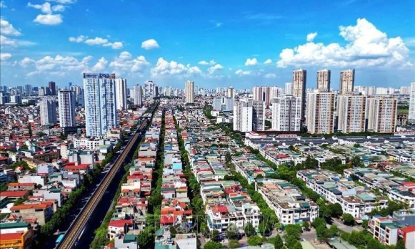 PM urges effective implementation of land, housing, real estate business laws 