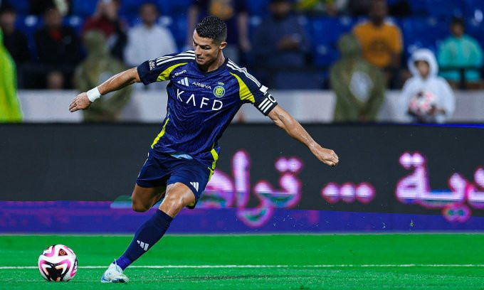 Ronaldo đưa Al Nassr vào chung kết Siêu Cup Saudi