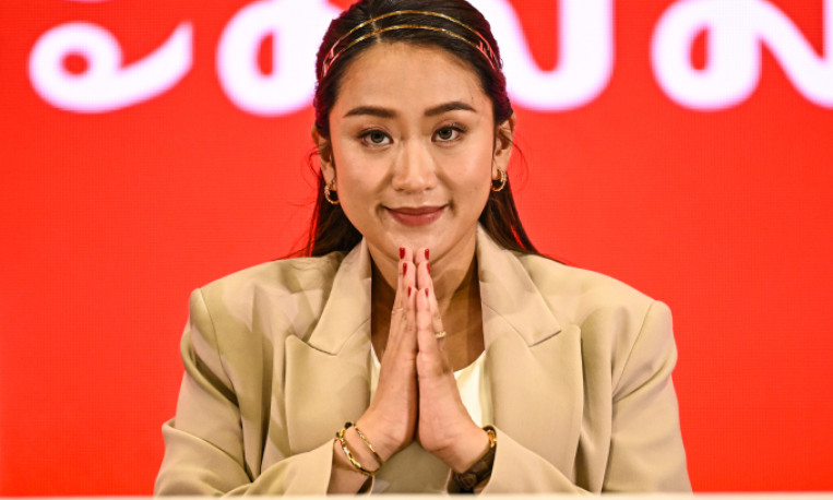Con gái ông Thaksin được đề cử làm ứng viên thủ tướng
