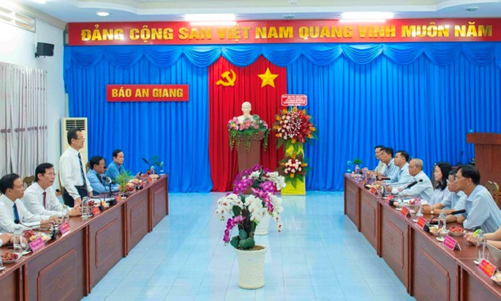 49 năm, Báo An Giang vươn mình cùng cuộc sống