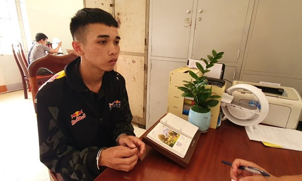 Bắt giam đối tượng dùng dao đâm trọng thương bạn nhậu