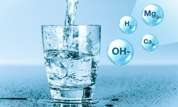 Những trường hợp uống nước không đủ mà cần bổ sung chất điện giải