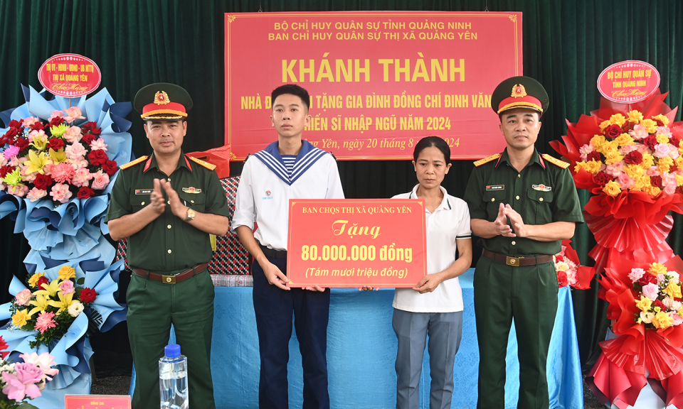 Ban CHQS TX Quảng Yên khánh thành Nhà đồng đội tặng gia đình chiến sĩ