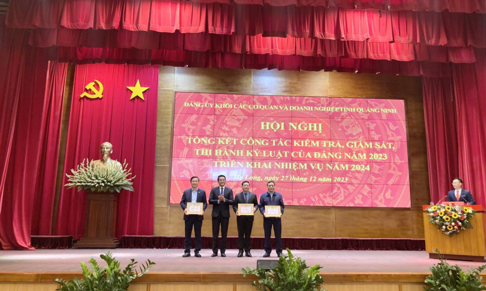 Kiểm tra, giám sát: Làm trong sạch Đảng