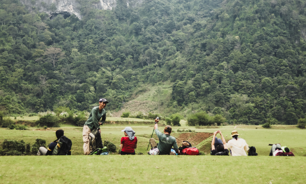 Canh Cao Sinkhole: a limestone giant hidden in the jungle