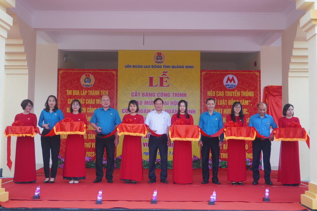 Công ty công nghiệp Hóa chất mỏ Việt Bắc khánh thành trụ sở mới, cải tạo điều kiện làm việc cho cán bộ, CNVLĐ.