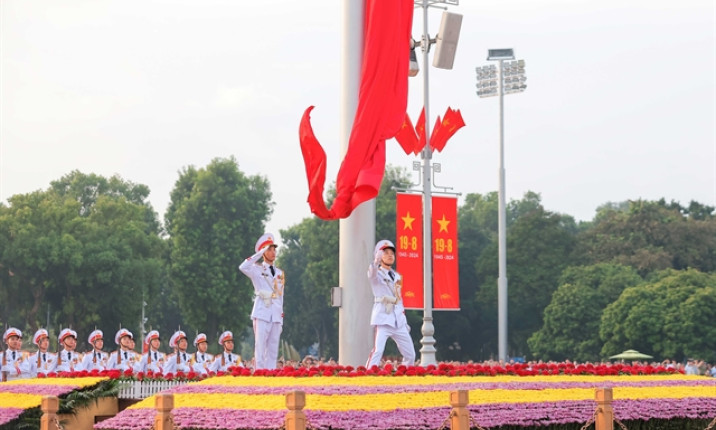 Flag raising ceremony to celebrate 79th National Day