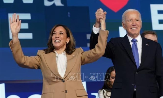 Tổng thống Biden 'tiếp lửa' cho bà Harris trong cuộc vận động tại bang chiến địa