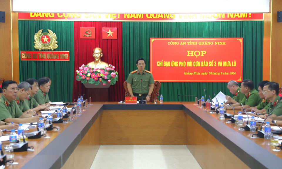 Công an tỉnh Quảng Ninh họp khẩn ứng phó với cơn bão số 3