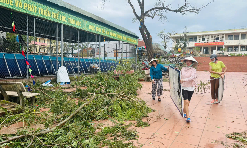 Các trường học khẩn trương khắc phục hậu quả bão số 3