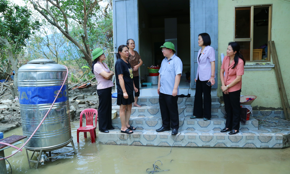 Đoàn ĐBQH tỉnh khảo sát thực hiện chính sách pháp luật trong công tác phòng, chống thiên tai tại TP Uông Bí