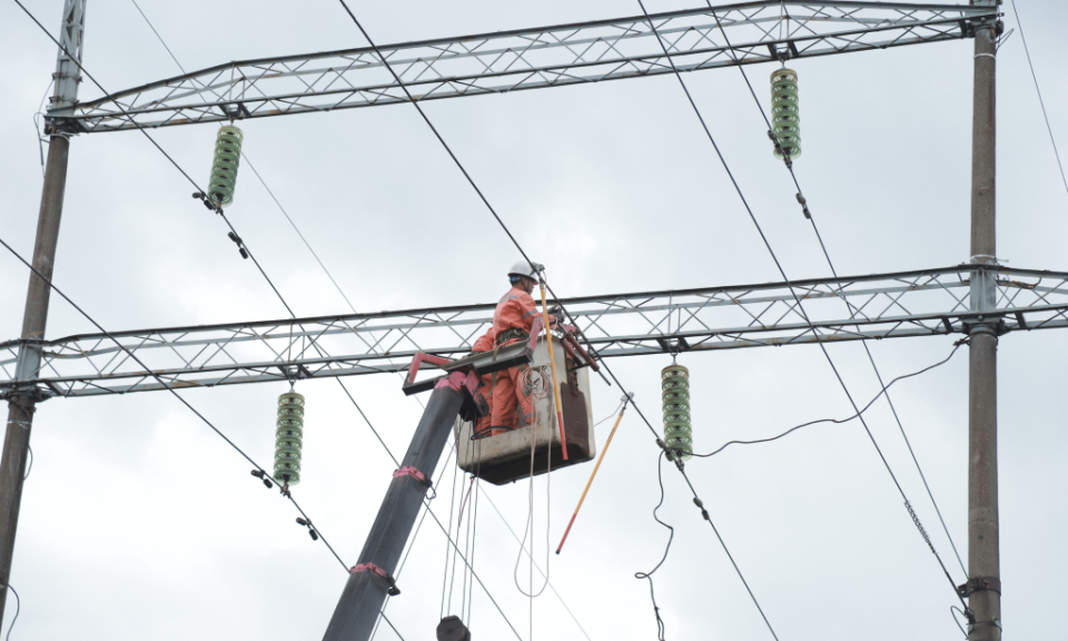 Power and communications restored to 80% of residents