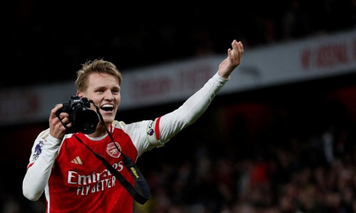 Arteta báo hung tin về Odegaard