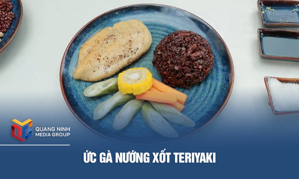 Ức gà nướng xốt Teriyaki