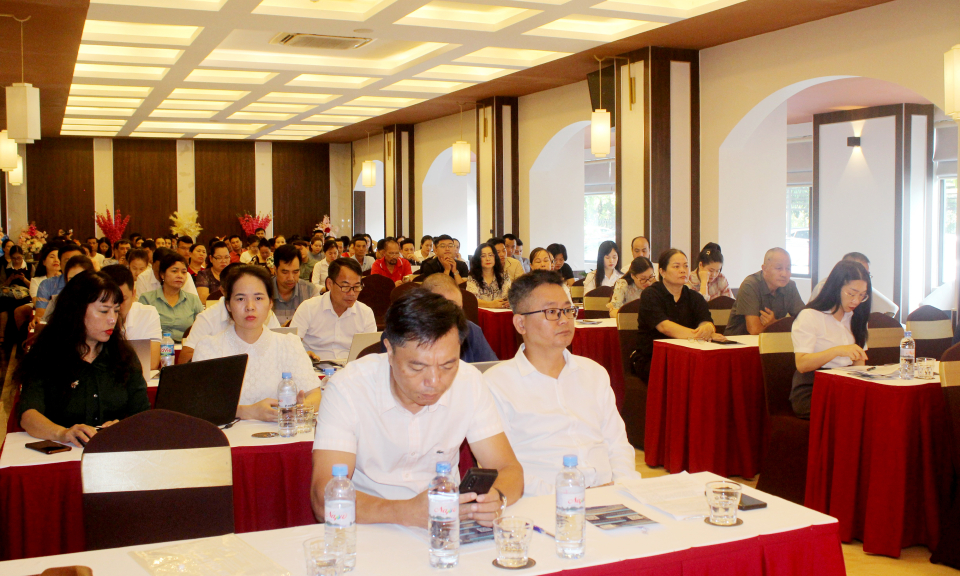 Tập huấn nâng cao nhận thức về chuyển đổi số, hướng dẫn thống kê trong hoạt động du lịch