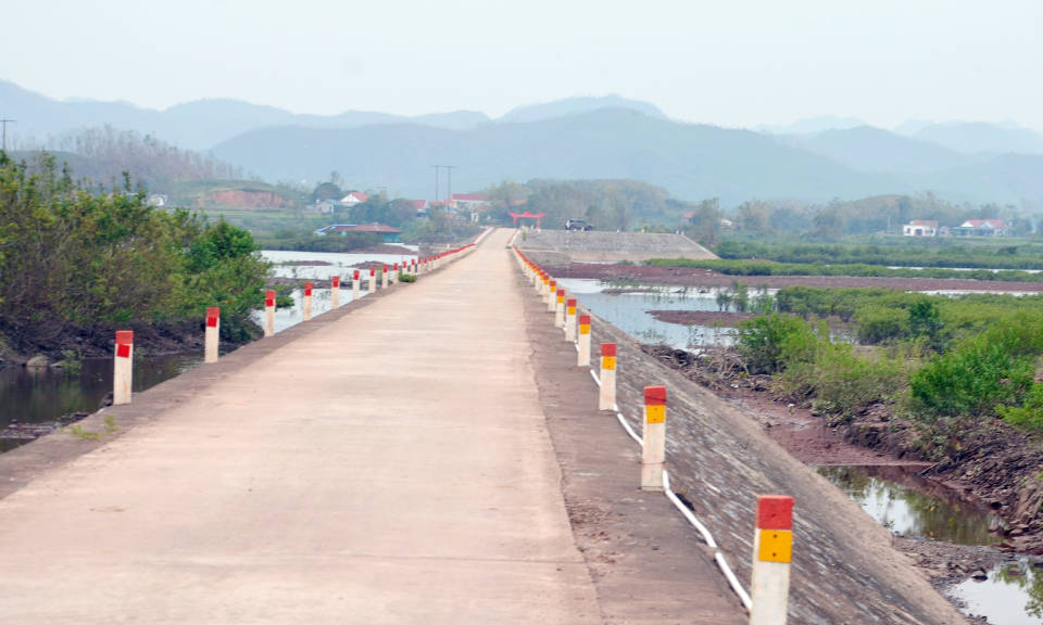 Chuyện ở “ốc đảo” Hà Loan