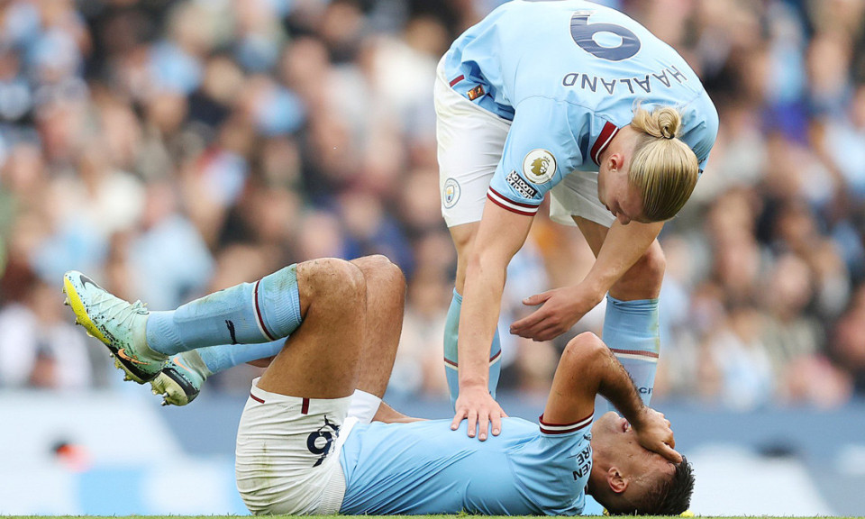 Rodri dự báo chấn thương rất nặng, Man City lo sốt vó