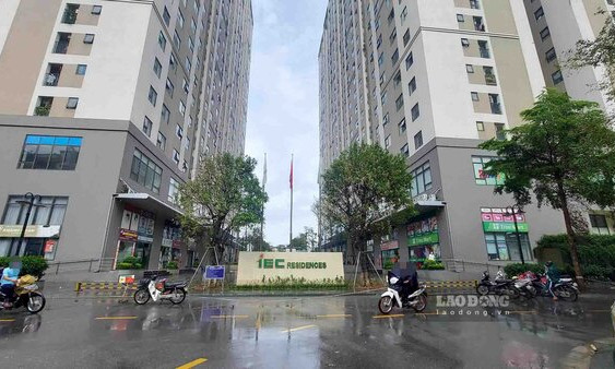 Điều tra vụ cô gái tố bị sàm sỡ trong thang máy ở Hà Nội