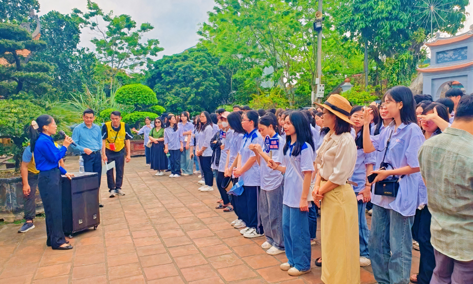 Lan tỏa hình ảnh du lịch địa phương