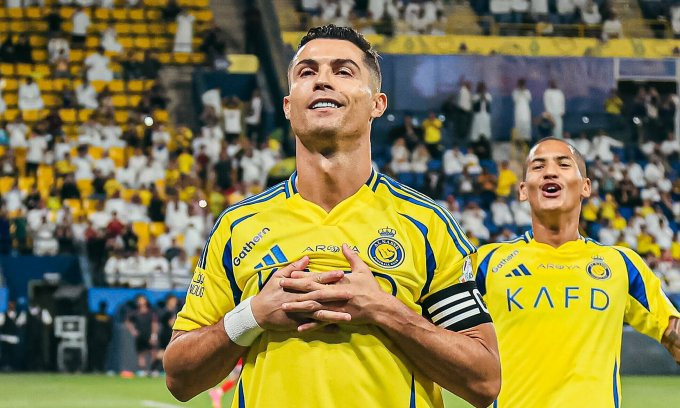 Ronaldo ghi bàn trong chiến thắng của Al Nassr