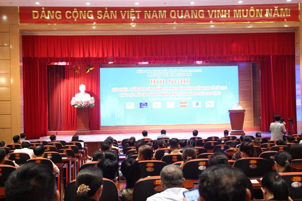 Quang cảnh hội nghị giới thiệu quảng bá sản phẩm số, thúc đẩy phát triển kinh tế số.