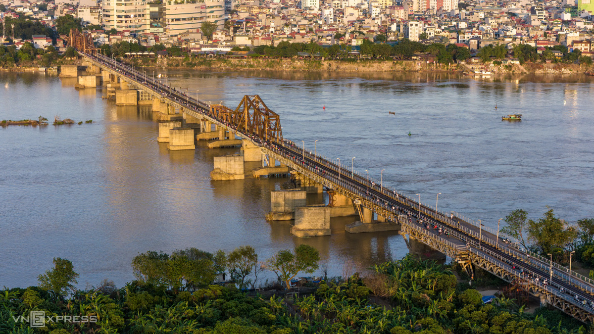 9 iconic bridges revitalize Hanoi