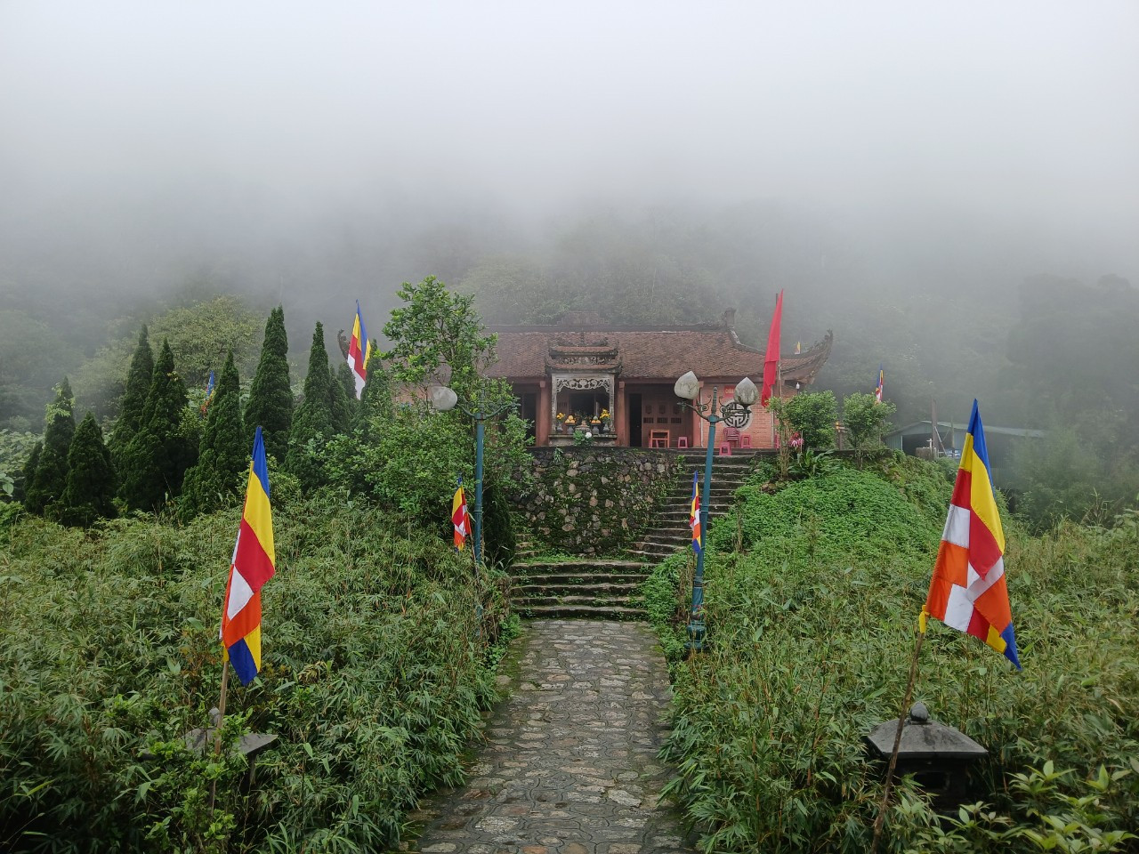 Van Tieu pagoda