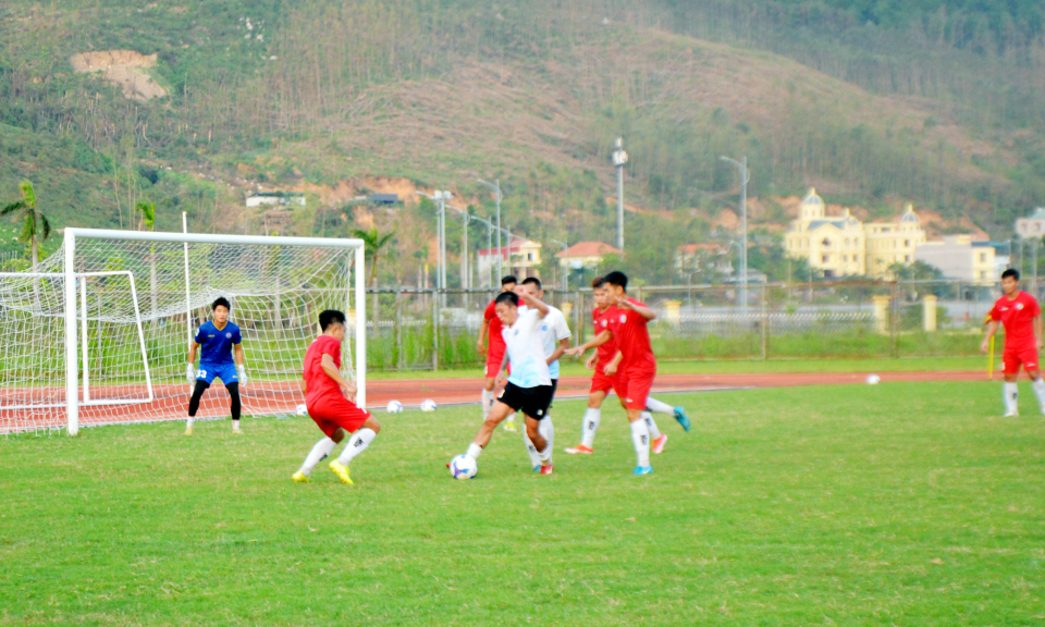 Quảng Ninh FC tăng tốc "thử lửa" đón mùa giải đầu tiên