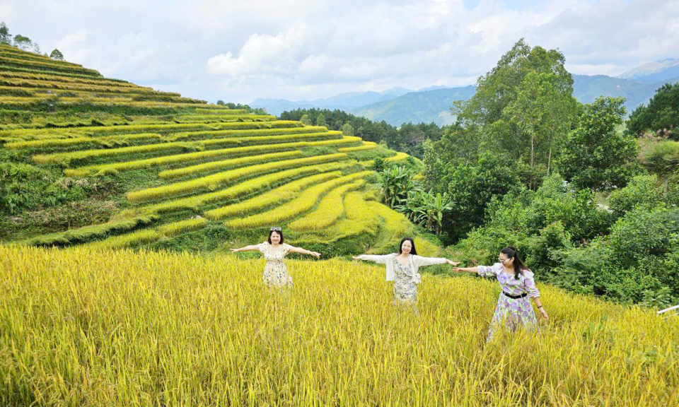 Thúc đẩy tiềm năng du lịch biên giới ở Bình Liêu