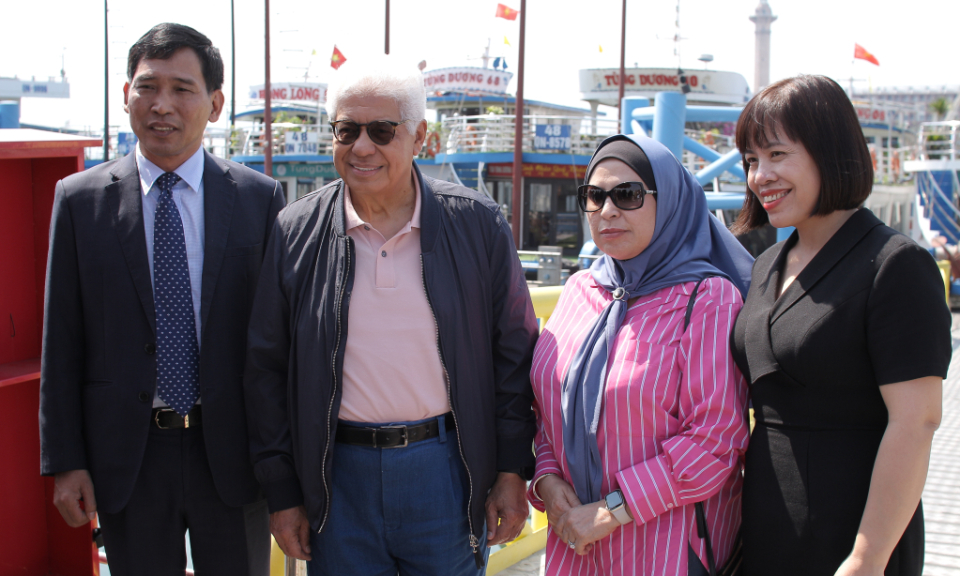 Governor of Penang state (Malaysia) visits Ha Long Bay