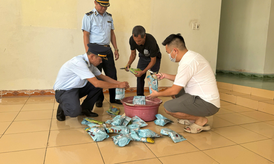 Đội QLTT số 4: Không để hình thành điểm nóng, tụ điểm phức tạp