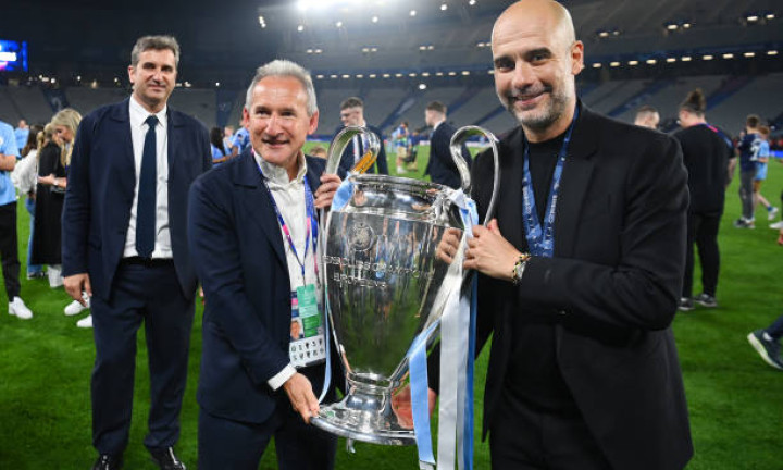 Man City đón cú sốc tiếp theo trong vụ Txiki Begiristain