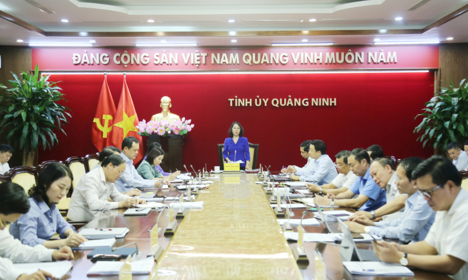 Thường trực Tỉnh ủy giao ban với Bí thư cấp ủy các địa phương