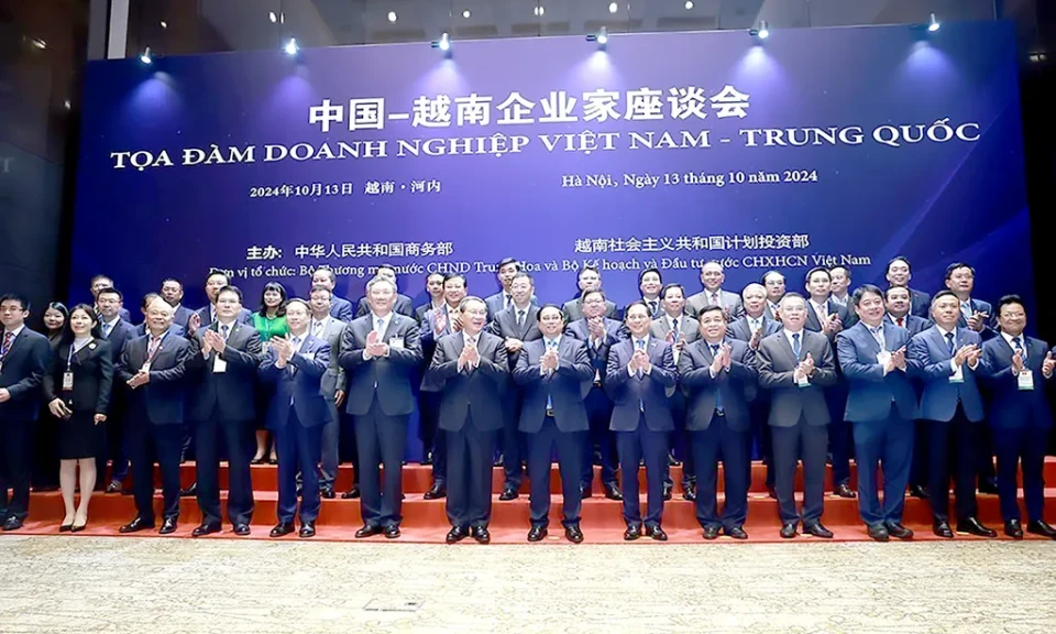 PM Chính urges Việt Nam-China to focus on business cooperation