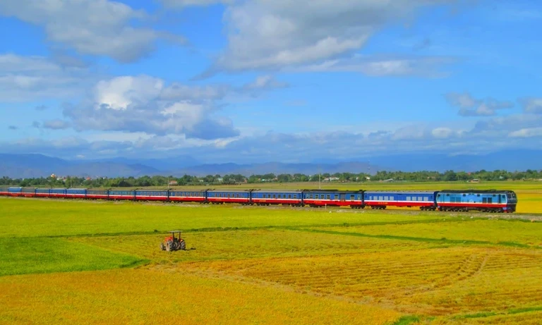 Hơn 179.000 tỷ đồng làm đường sắt Lào Cai-Hà Nội-Hải Phòng-Quảng Ninh