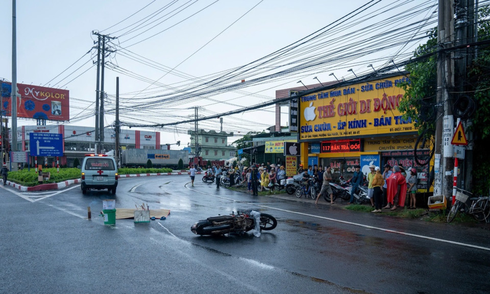 Bắt giam tài xế xe đầu kéo gây tai nạn chết người trên quốc lộ 51