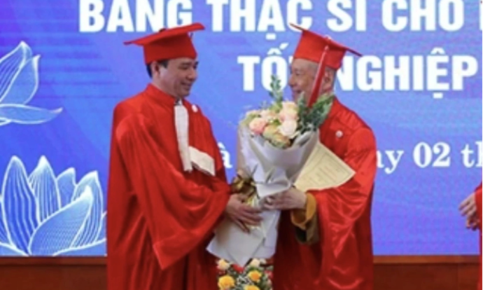 Bộ GD-ĐT yêu cầu trường đại học thu hồi toàn bộ bằng cấp của ông Vương Tấn Việt 