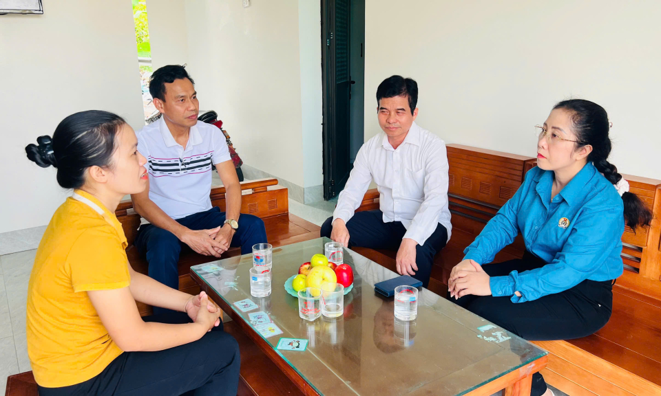 Ấm áp, yêu thương những "Mái ấm công đoàn"