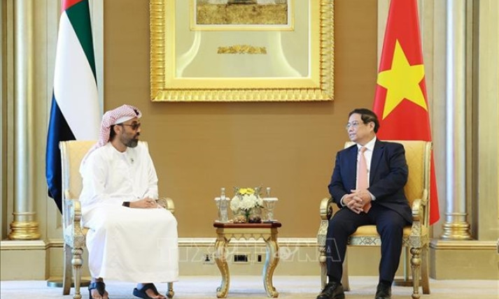 PM meets with National Security Adviser of Abu Dhabi