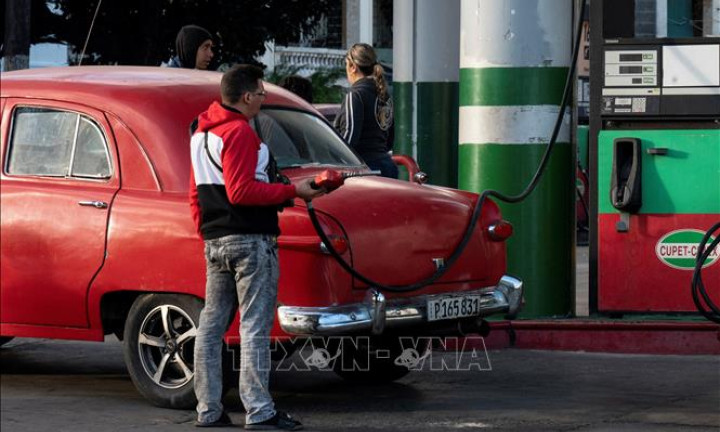 Mexico cung cấp dầu hỗ trợ Cuba giải quyết khó khăn năng lượng