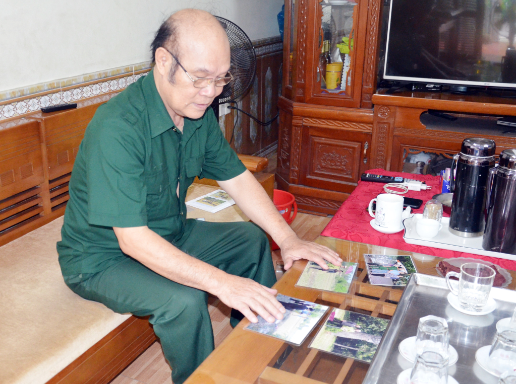 CCB Lê Long Triệu kể về những chuyến đi tìm mộ đồng đội.