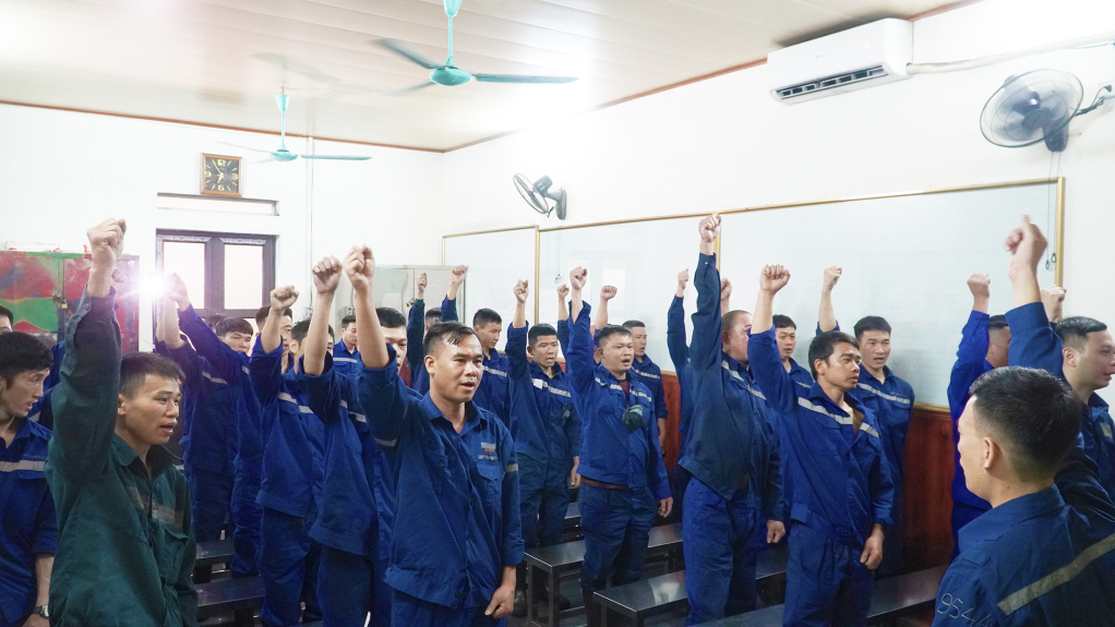 Thợ mỏ Công ty Than Mạo Khê quyết tâm thi đua lao động sản xuất hoàn thành kế hoạch năm 2024.