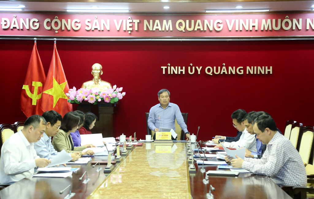 Đồng chí Vũ Đại Thắng, Ủy viên Trung ương Đảng, Bí thư Tỉnh ủy chủ trì hội nghị.