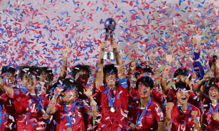 Bóng đá Triều Tiên vô địch World Cup 2 lần trong 2 tháng