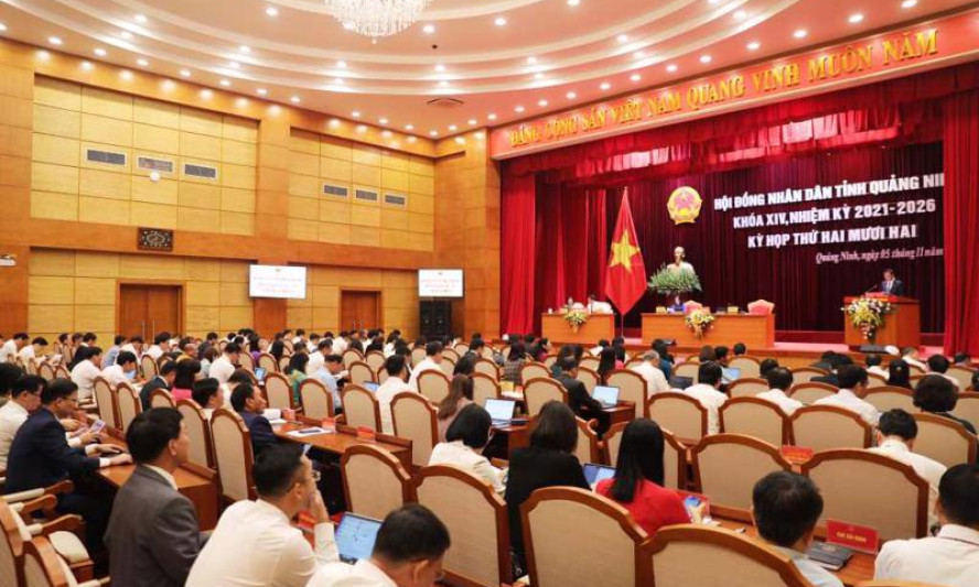 Quang Ninh sees positive economic growth