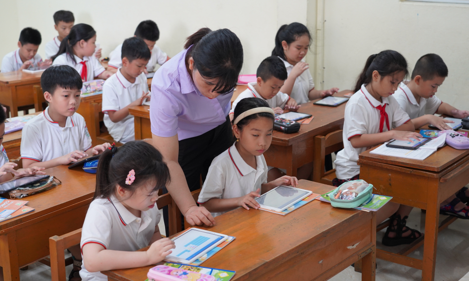 Móng Cái: Đẩy mạnh chuyển đổi số trong trường học