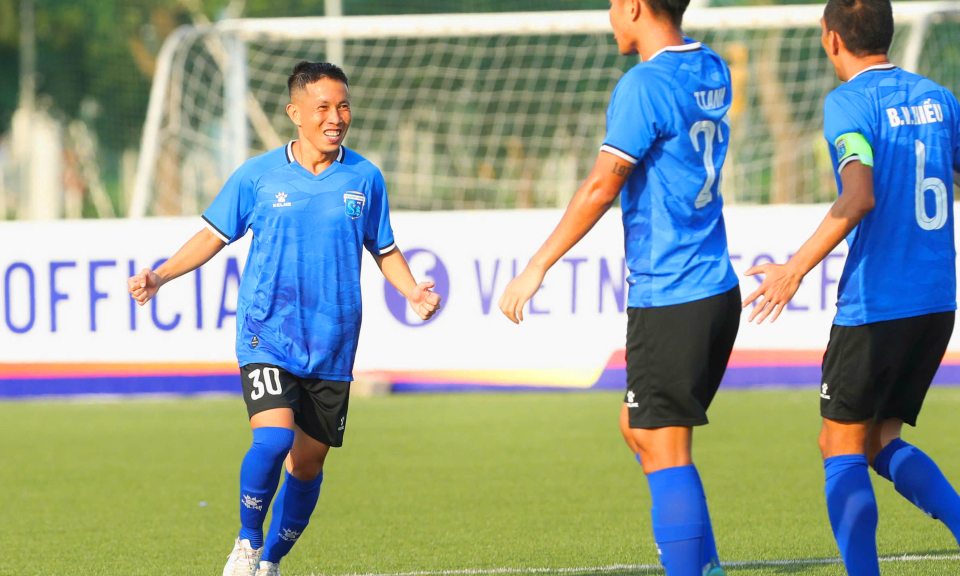 Thắng Zantino Vĩnh Phúc 1-0, Quảng Ninh FC chắc vé thăng hạng sớm 1 vòng đấu